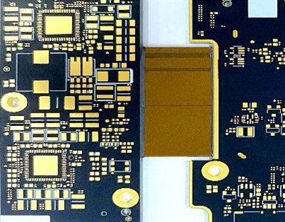 Pcb Nascleanúint Ard-chruinneas Feithicle-suite